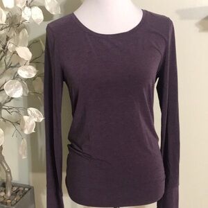 GAP FIT BREATHABLE SHIRT